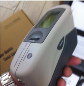 光泽度计 UG-60PLUS