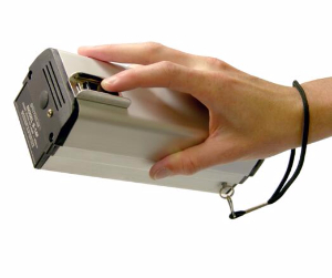 电池操作手持式紫外线灯 B-14F